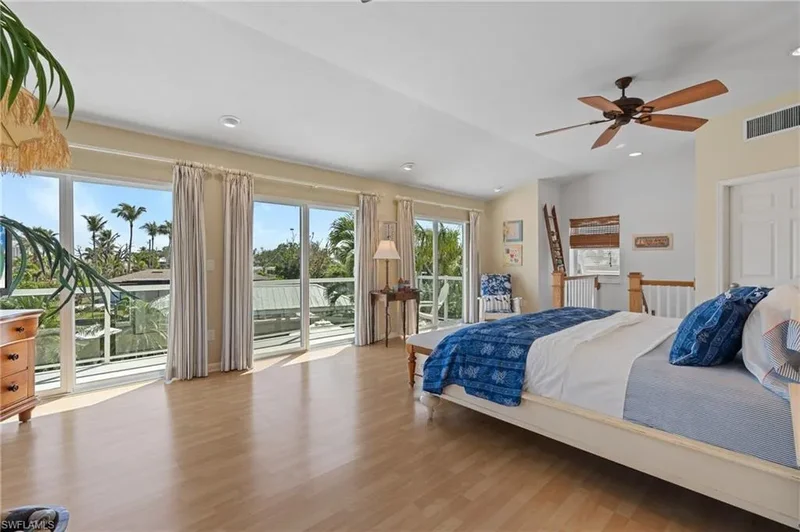 490 Randy LN, Fort Myers Beach, Florida, United States. - Photo 39