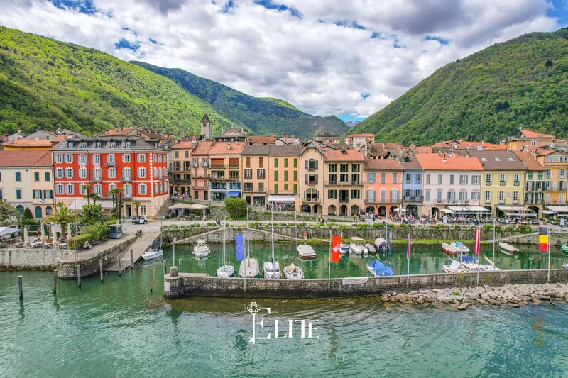 Piazza Vittorio Emanuele III, 28822 Cannobio VB, Italy, Cannobio, Piedmont, Italy. - Photo 7