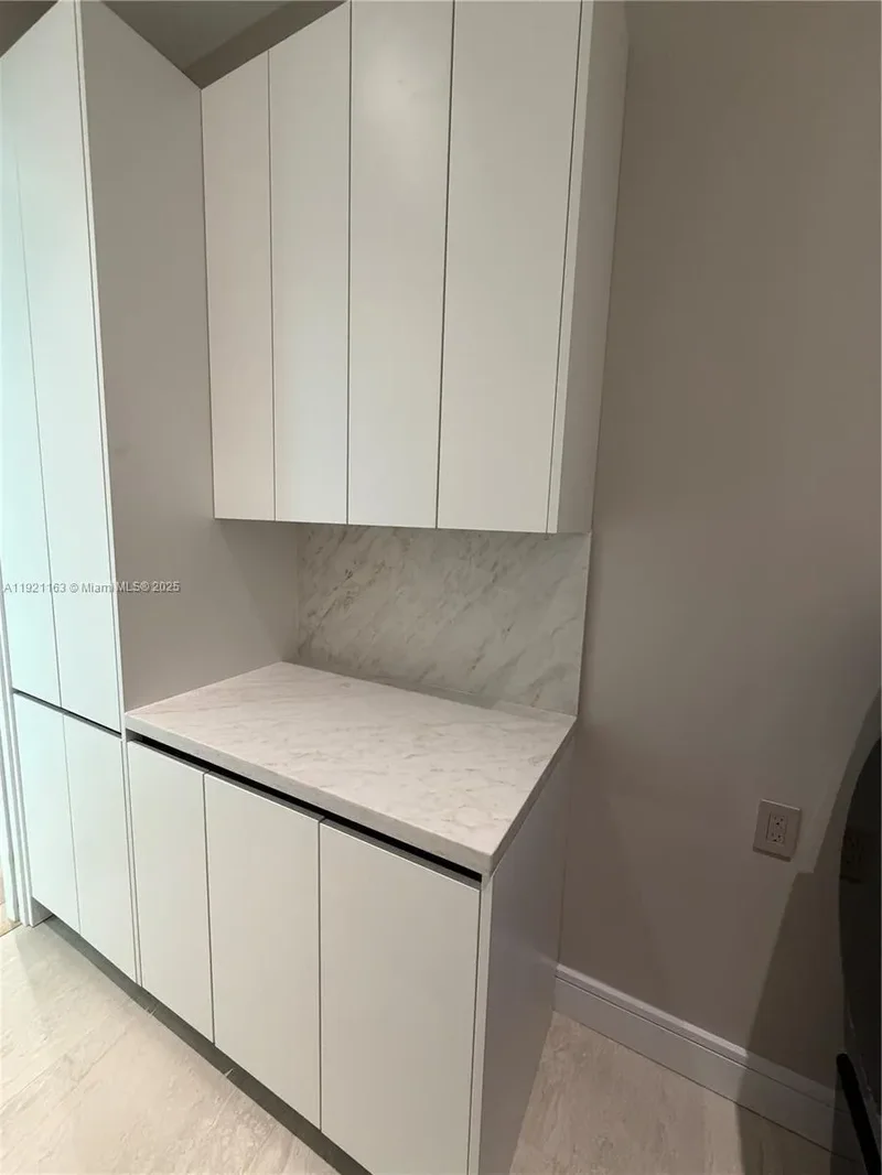 1380 Hollywood Blvd, Hollywood, Florida, United States. - Photo 58