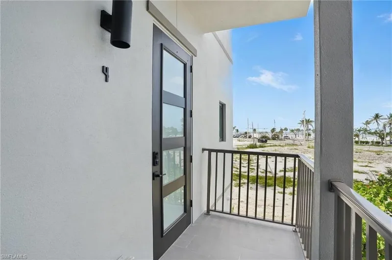 855 Lagoon ST, Fort Myers Beach, Florida, United States. - Photo 41