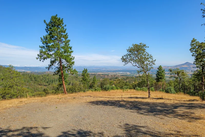 1018 Coleman Hills, Medford, OR, 97501, USA, Medford, Oregon, United States. - Photo 14