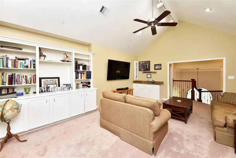3315 Meadowside Drive, Sugar Land, Texas, United States. - Photo 24
