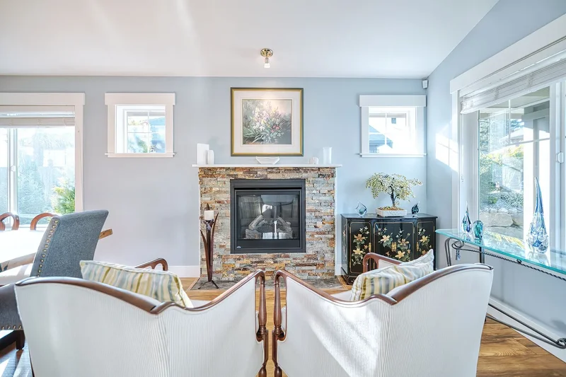 6263 Apollo Road, Sechelt, BC V7Z 0N7, Sechelt, British Columbia, Canada. - Photo 13