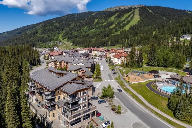 3270 Village Way 304, Sun Peaks, British Columbia, Canada. - Photo 21