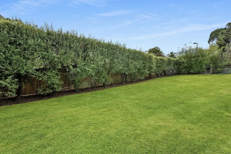 4 Winston Ct, Mount Martha VIC 3934, Australia, Mount Martha, Victoria, Australia. - Photo 9