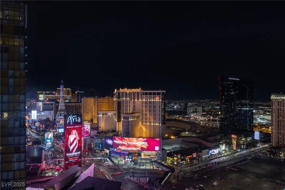 3750 Las Vegas Boulevard 2808, Las Vegas, Nevada, United States. - Photo 38
