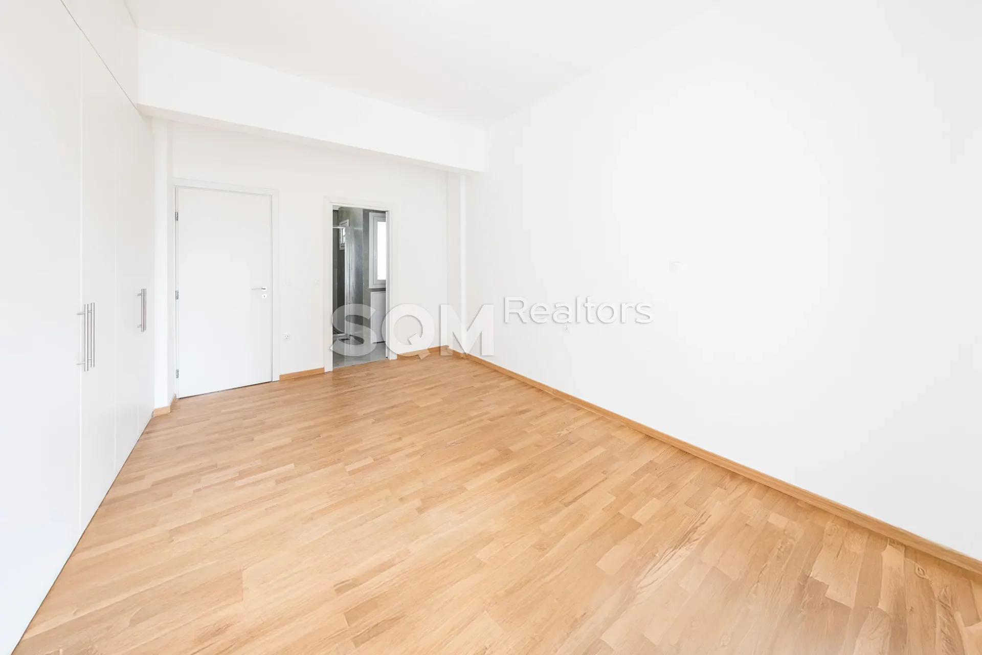Gallery photo 8