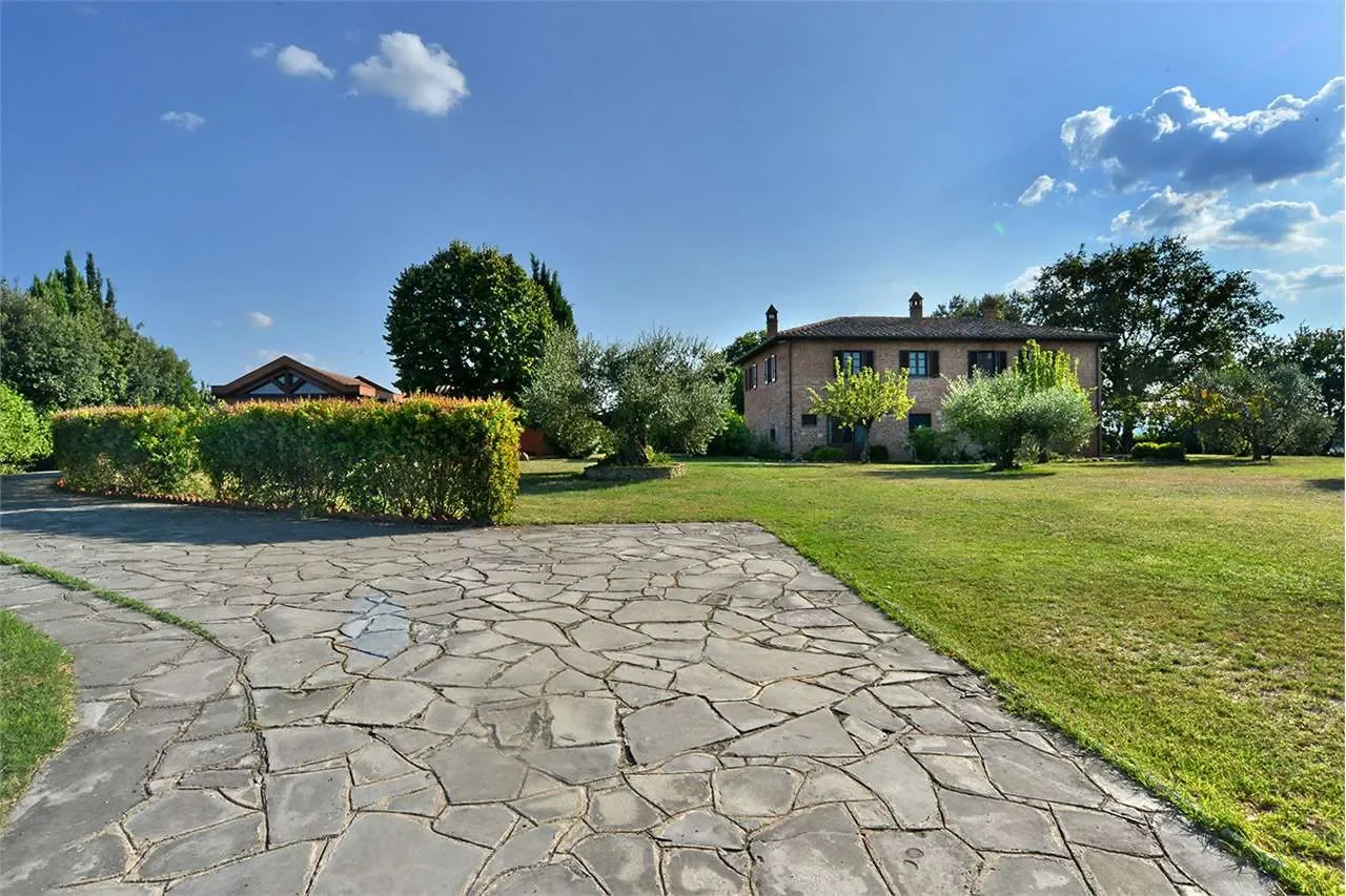 06061 Badia, Province of Perugia, Italy, Badia, Umbria, Italy. - Photo 12