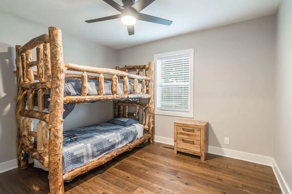 912 Parkview Drive, Hollister, MO 65672, Ridgedale, Missouri, United States. - Photo 2