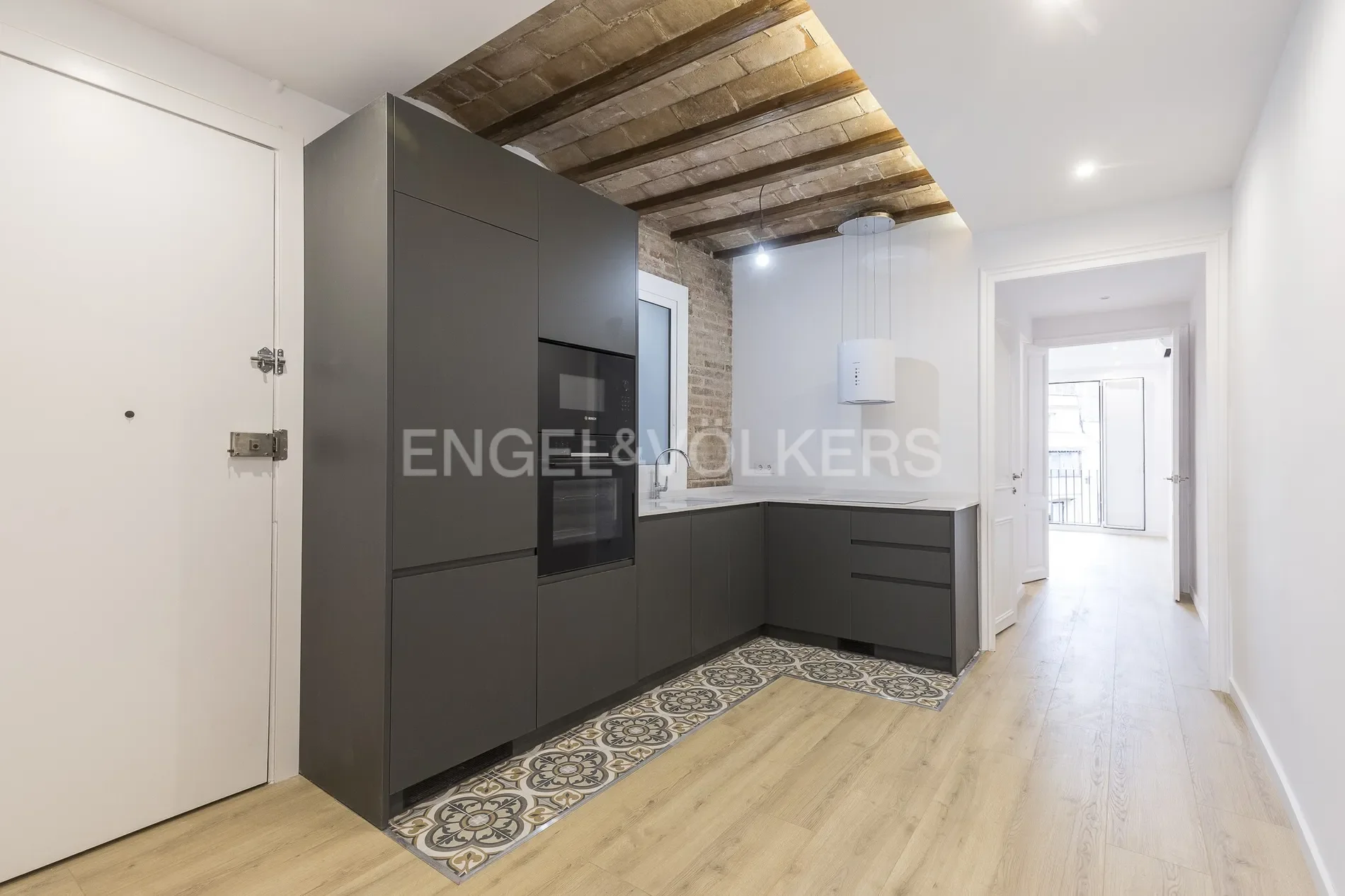 Gallery photo 3