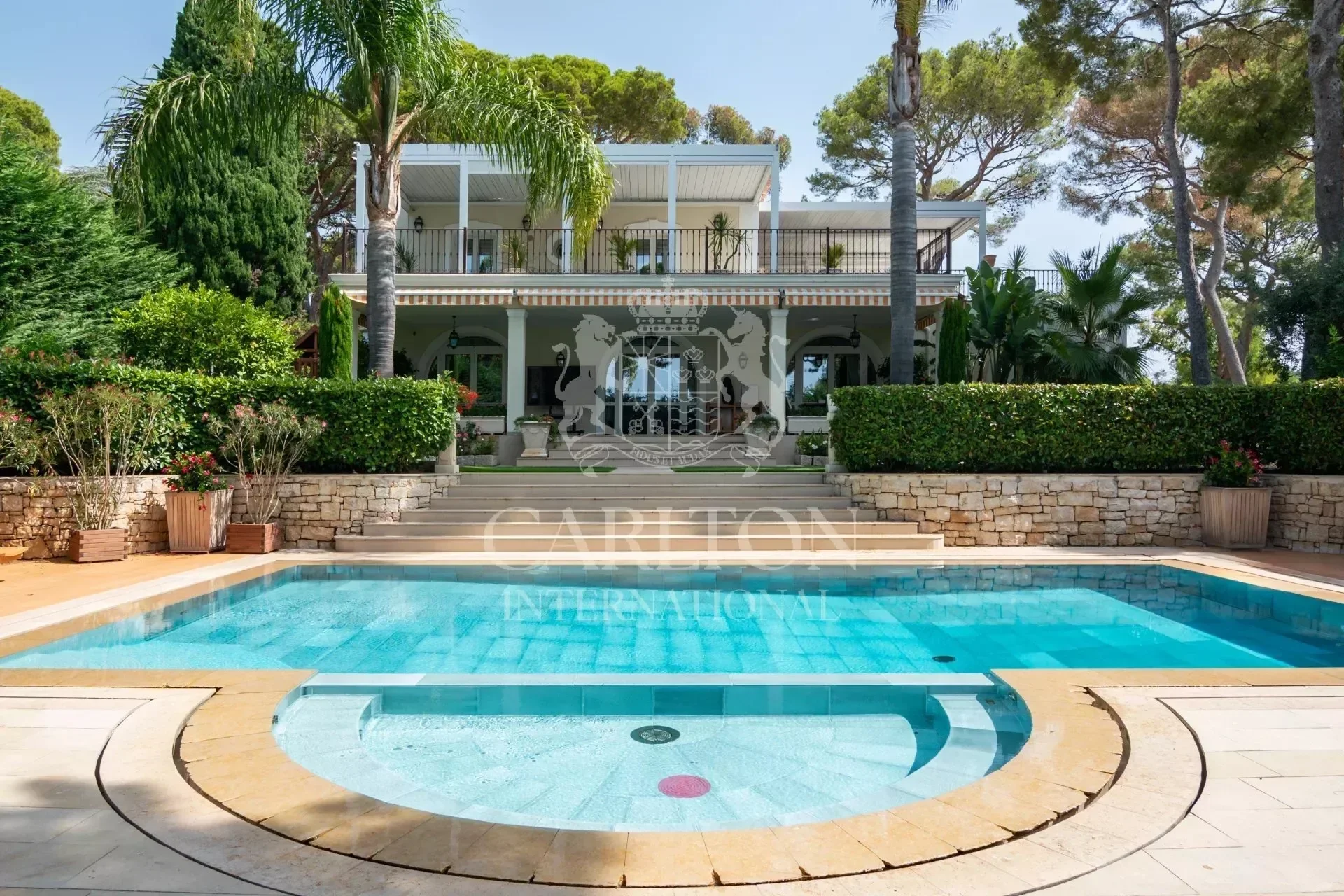 Saint-Jean-Cap-Ferrat, Provence-Alpes-Côte d'Azur, France. - Photo 1