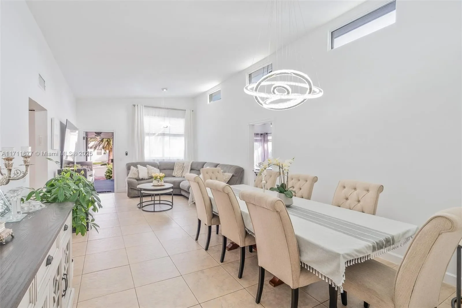 9156 Froude Ave, Bal Harbour, Florida, United States. - Photo 4