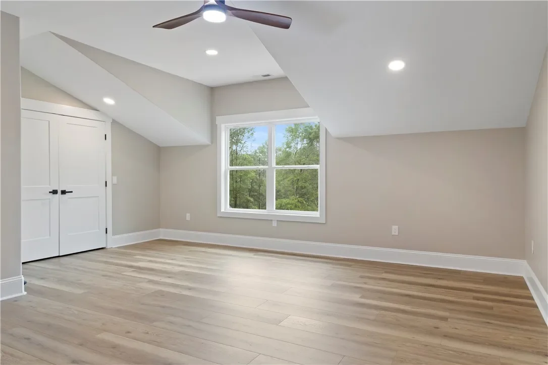Gallery photo 6