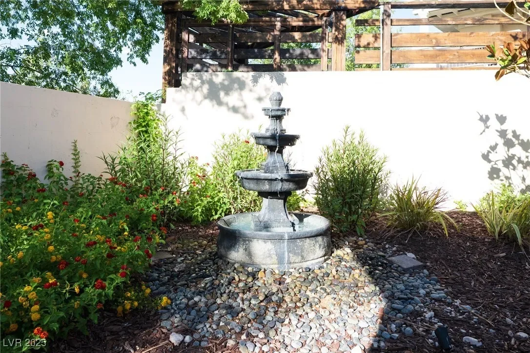 9004 Rolling Knoll Court, Las Vegas, Nevada, United States. - Photo 45