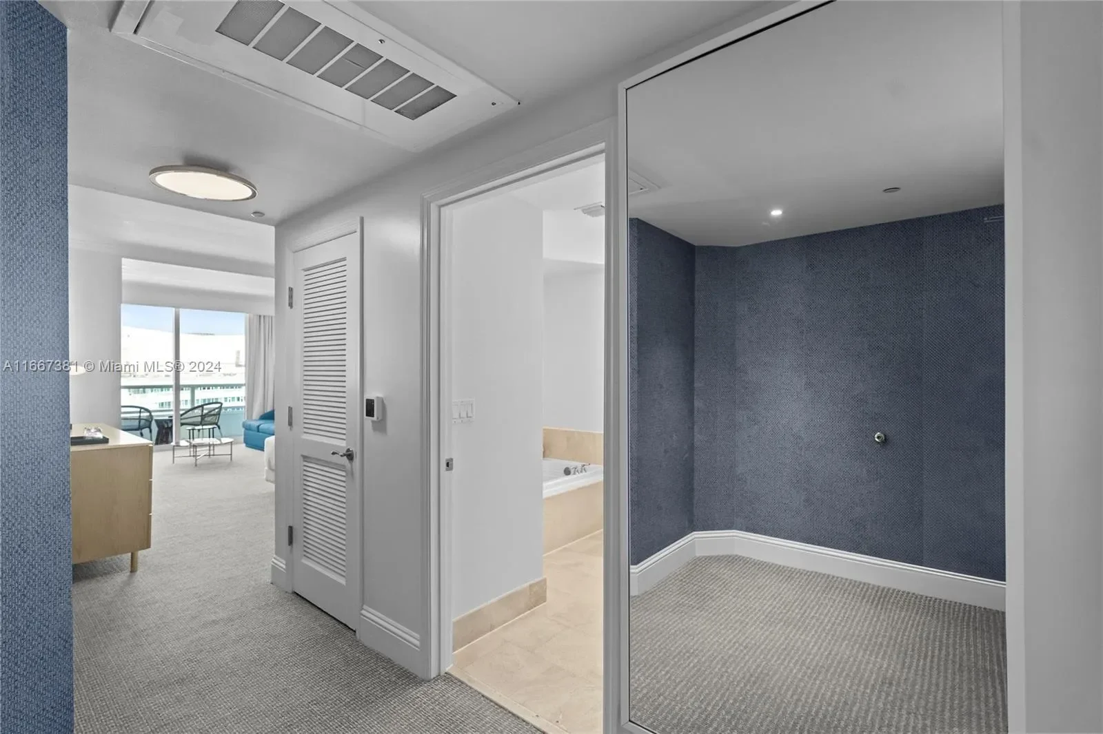 4401 Collins Ave 1709, Miami Beach, Florida, United States. - Photo 20