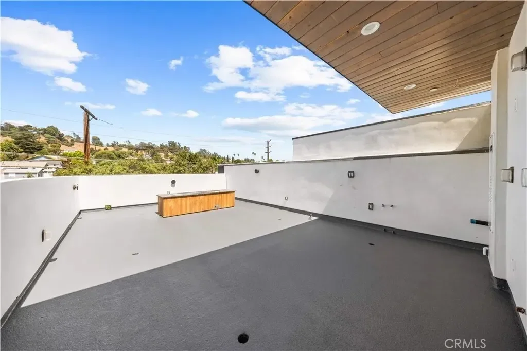 6050 E Burwood Avenue, Los Angeles, California, United States. - Photo 6