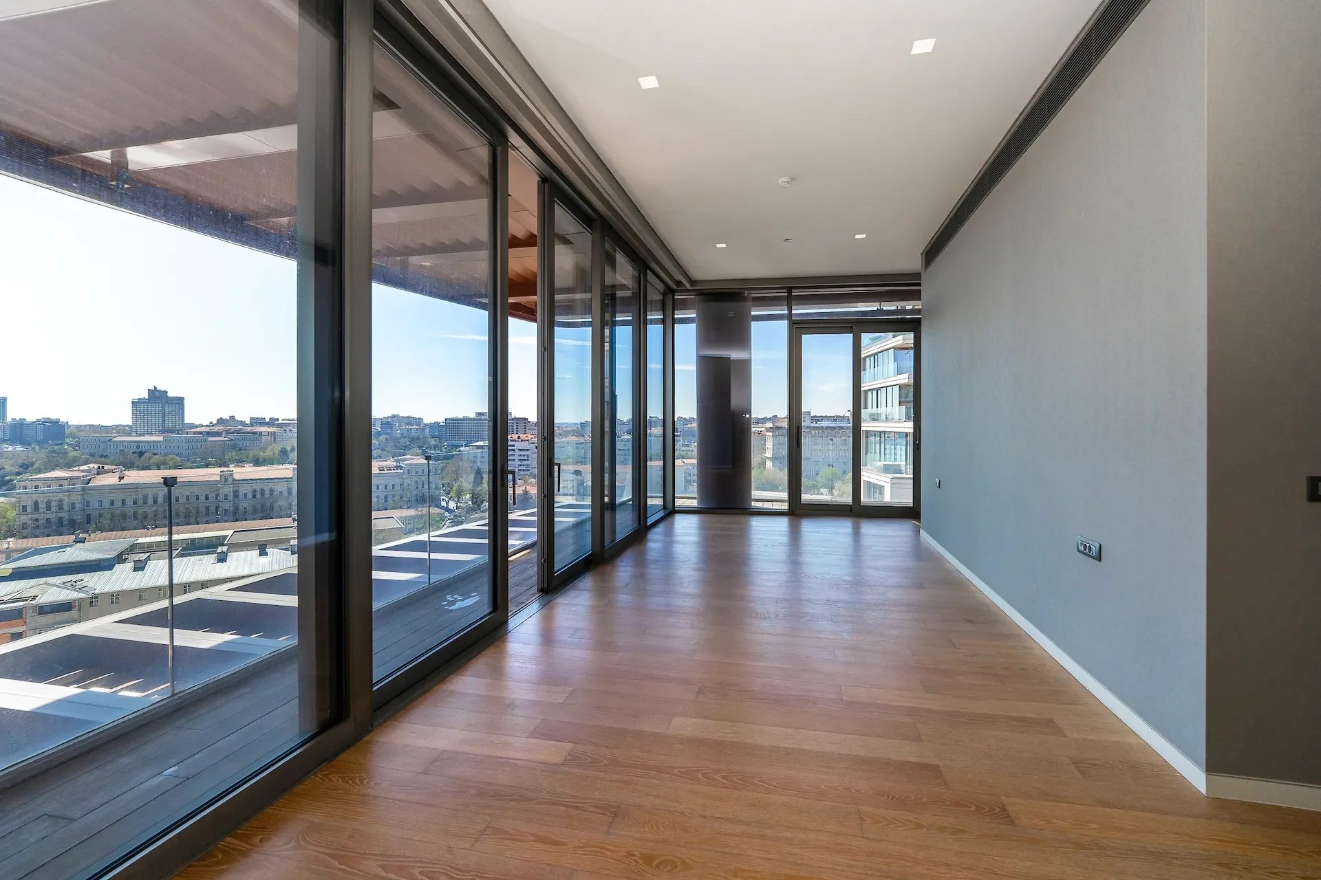 Gallery photo 9
