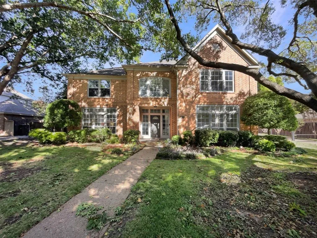 6804 Savannah Lane, Fort Worth, Texas, United States. - Hero Image