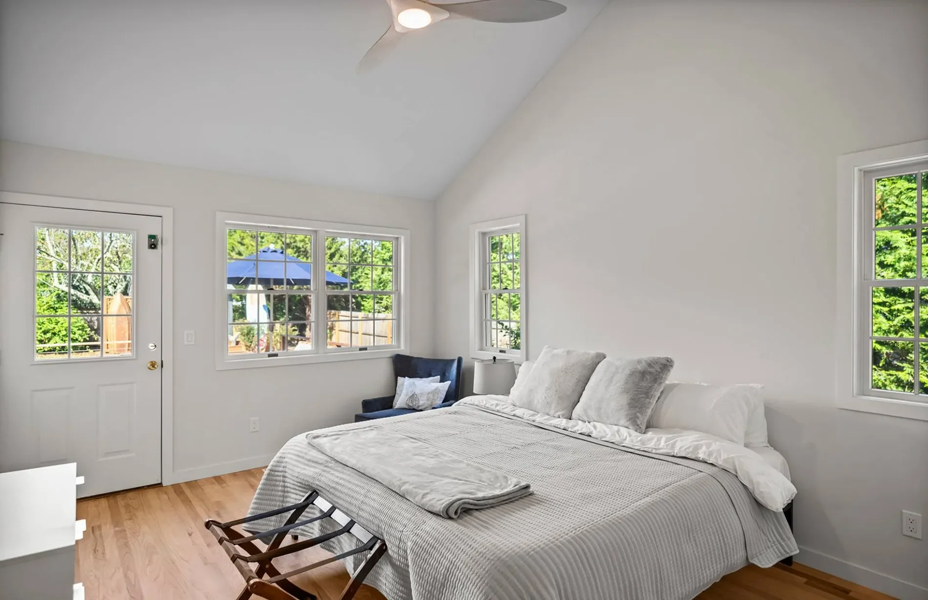 Sims Avenue, Sag Harbor, New York, United States. - Photo 4