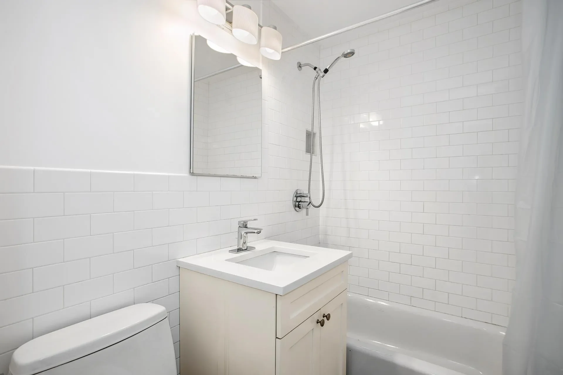 75 HENRY ST, New York, New York, United States. - Photo 4