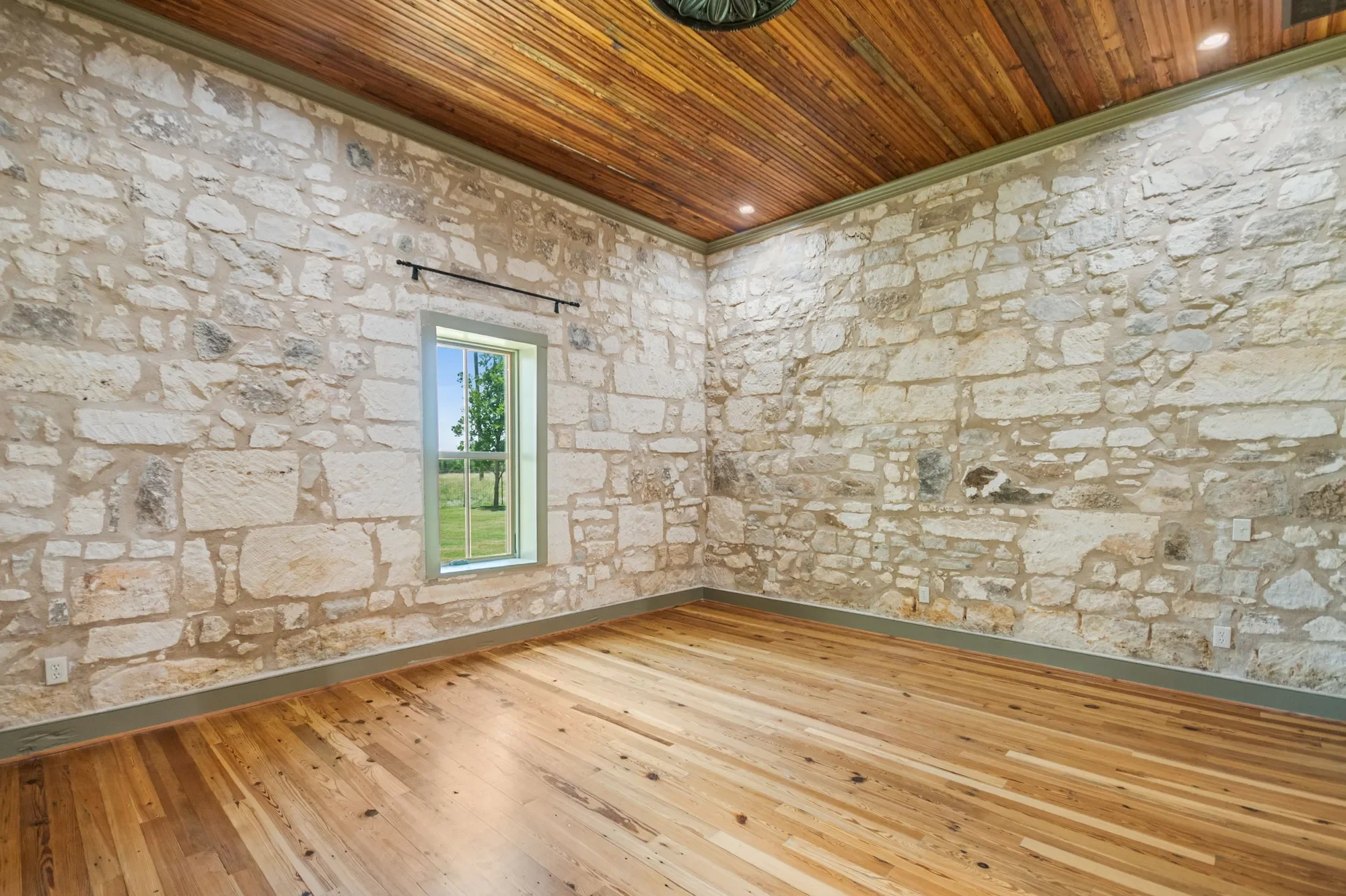 4369 Reeh-Weinheimer Road , Fredericksburg, TX 78624, Fredericksburg, Texas, United States. - Hero Image