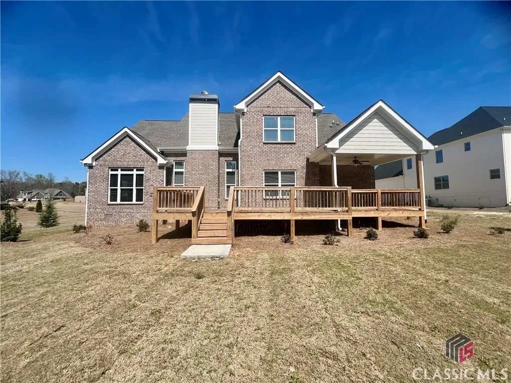 Single Family Residence in Statham