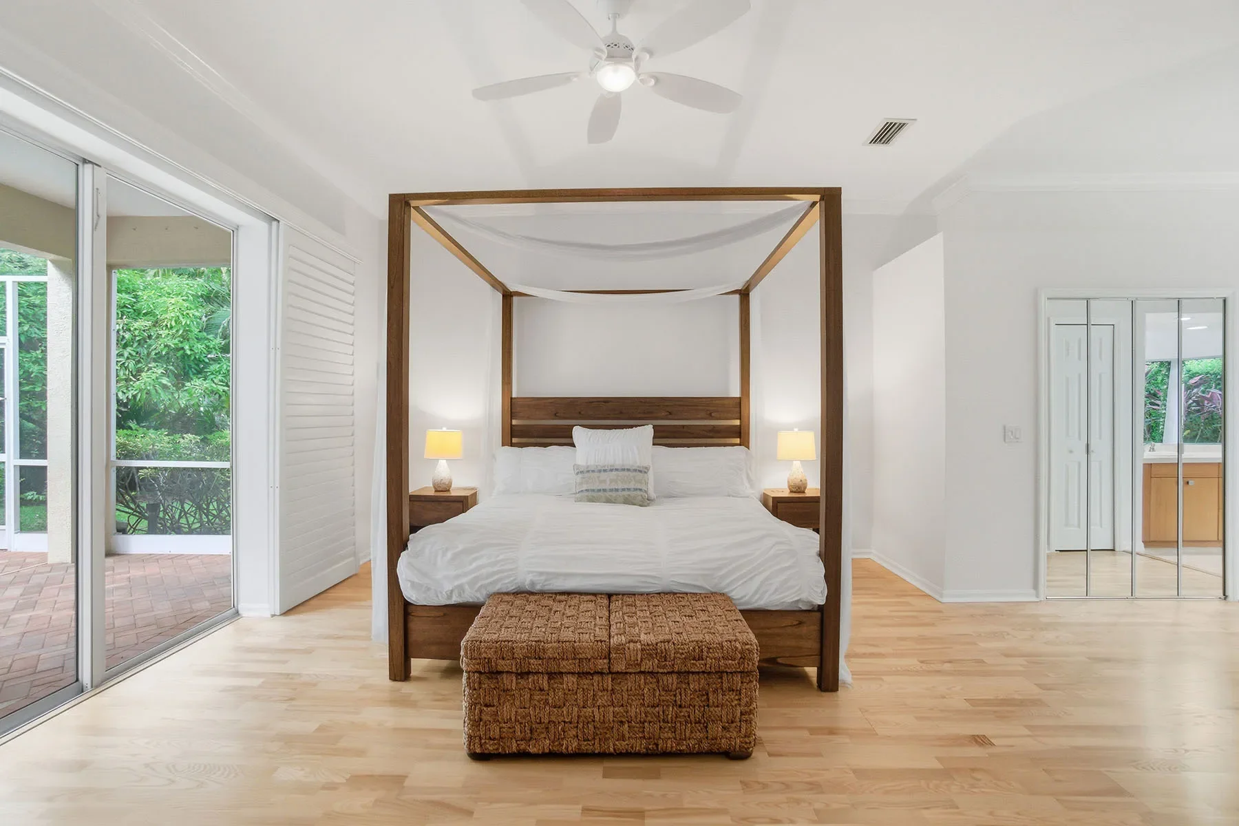 Gallery photo 5