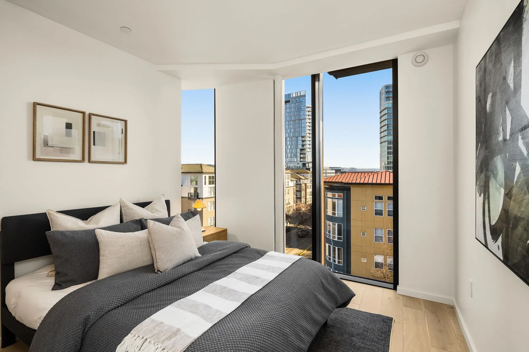 999 110th Ave NE Unit #500 , Bellevue, WA 98004, Bellevue, Washington, United States. - Photo 10