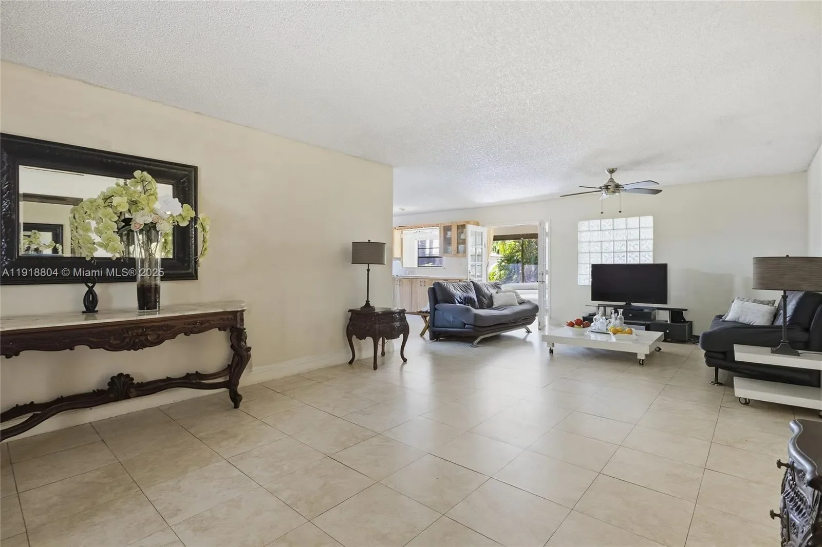 272 191st Ter, Golden Beach, Florida, United States. - Photo 9