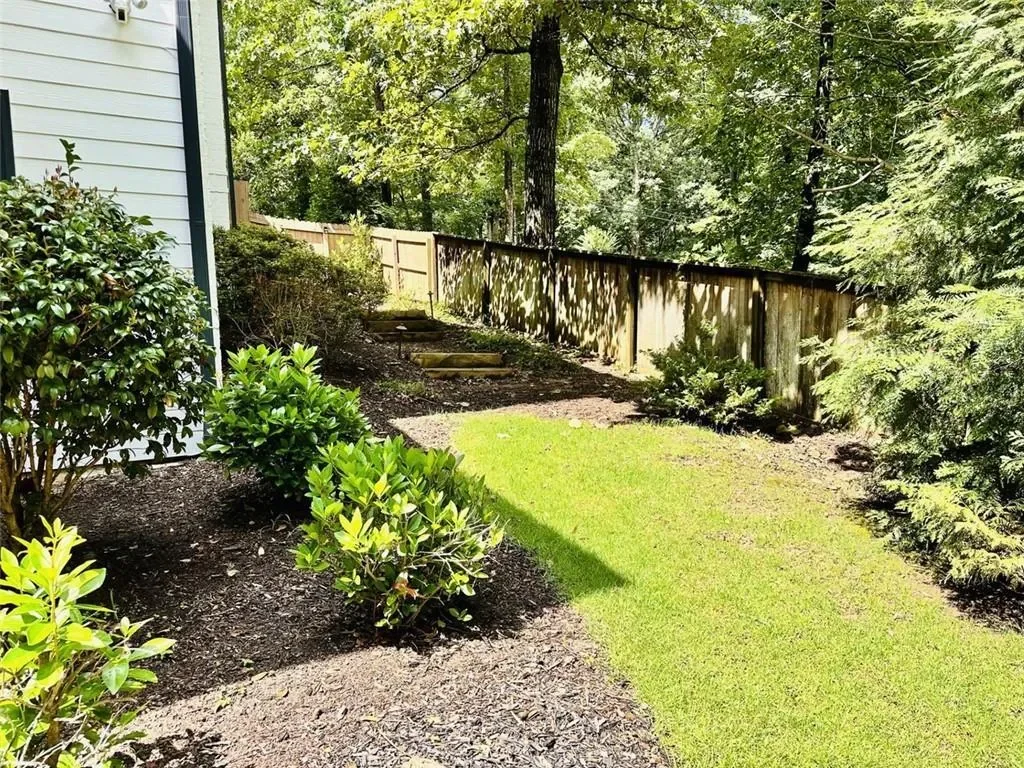525 FOREST HILLS Drive, Atlanta, Georgia, United States. - Photo 41