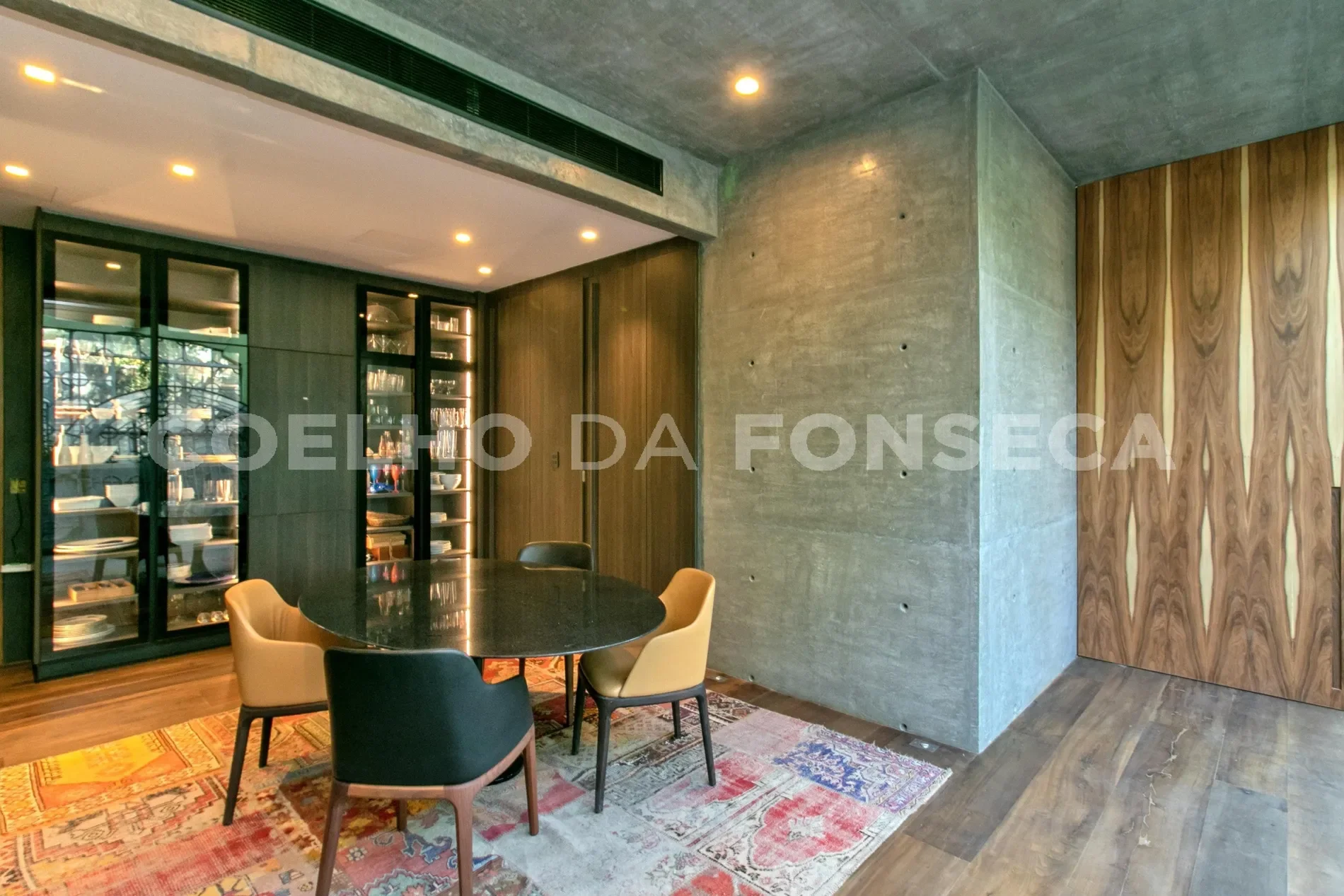 Gallery photo 1