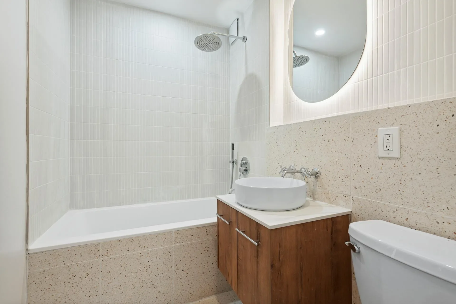1325 FIFTH AVE, New York, New York, United States. - Photo 11