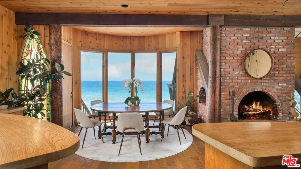 26902 Malibu Cove Colony Drive, Malibu, California, United States. - Photo 32