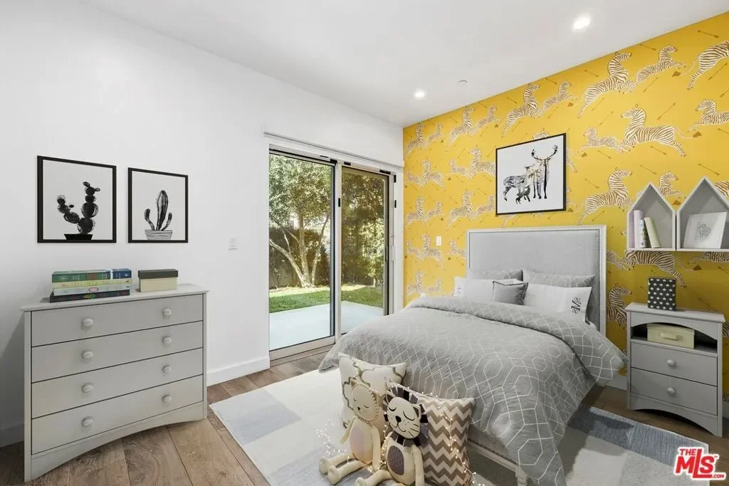 1433 14th Street 1, Santa Monica, California, United States. - Photo 6