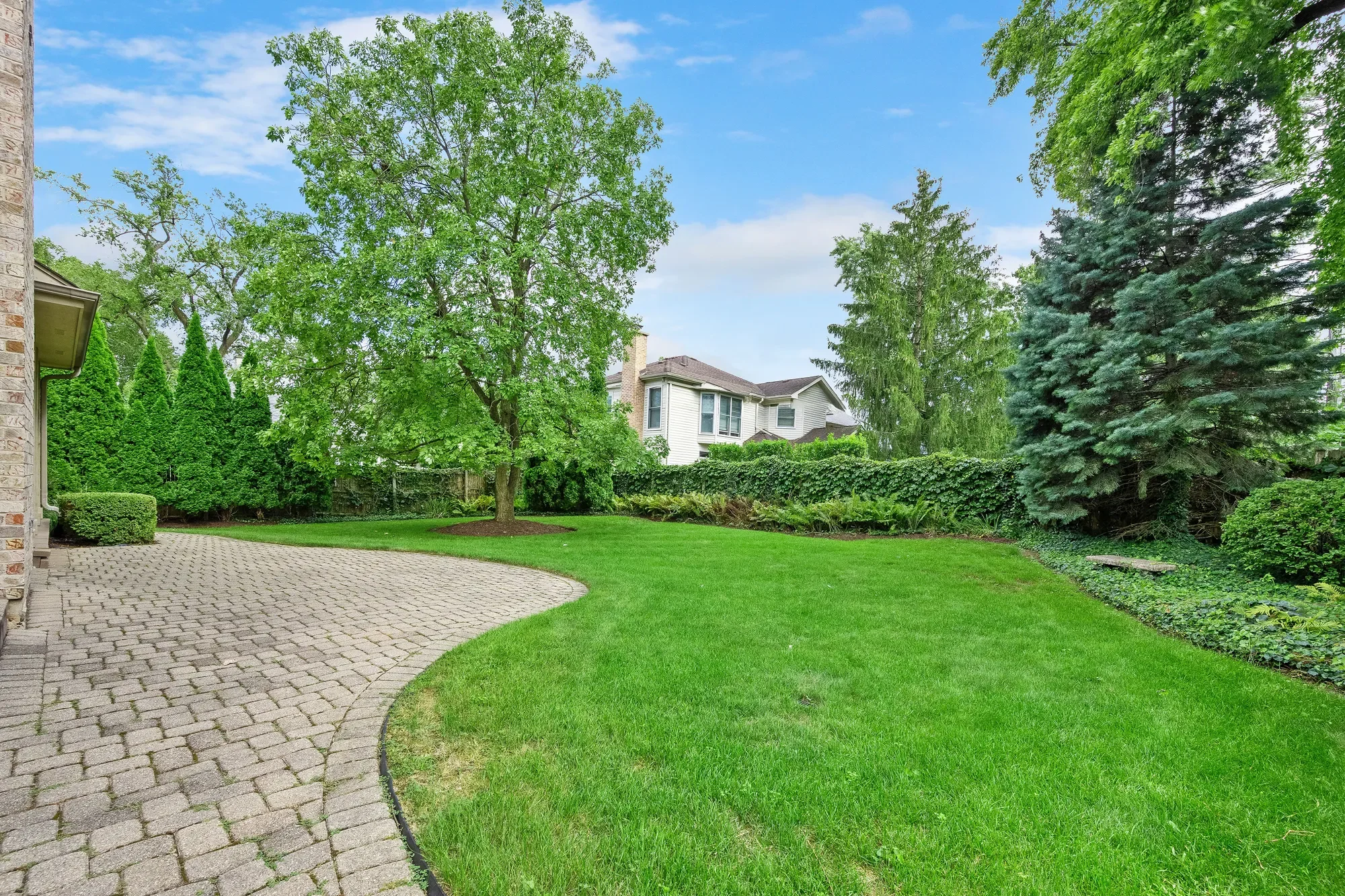210 W Hickory Street , Hinsdale, IL 60521, Hinsdale, Illinois, United States. - Photo 22