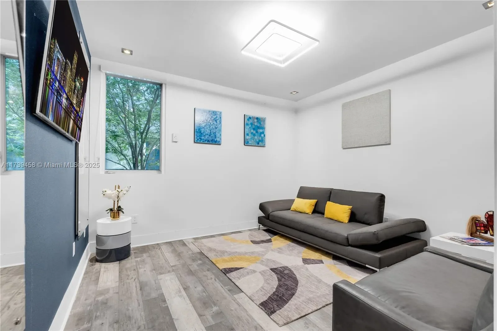 300 Royal Plaza Dr, Fort Lauderdale, Florida, United States. - Photo 38