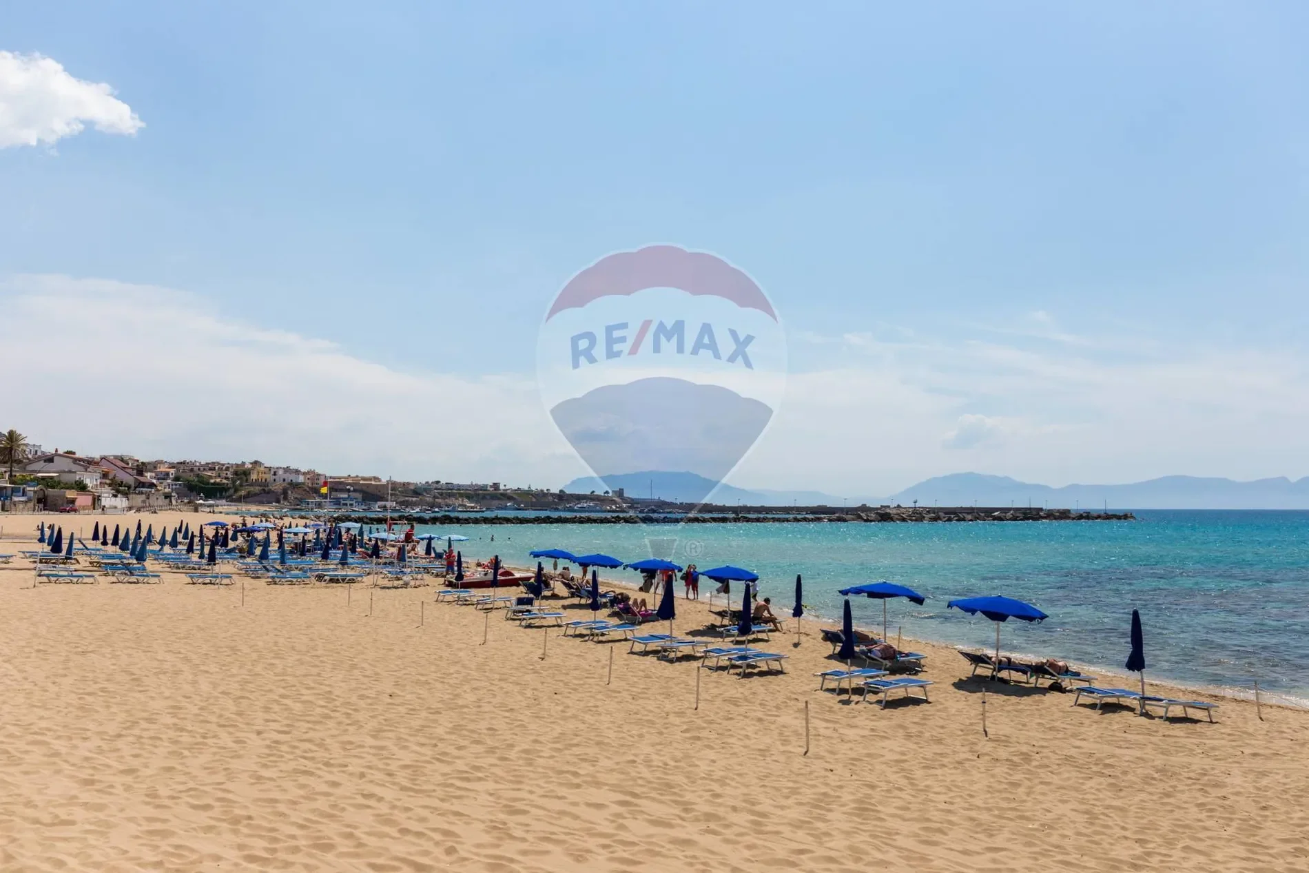 Spectacular Seafront Villa with Swimming Pool in Cinisi, Palermo, Sicily