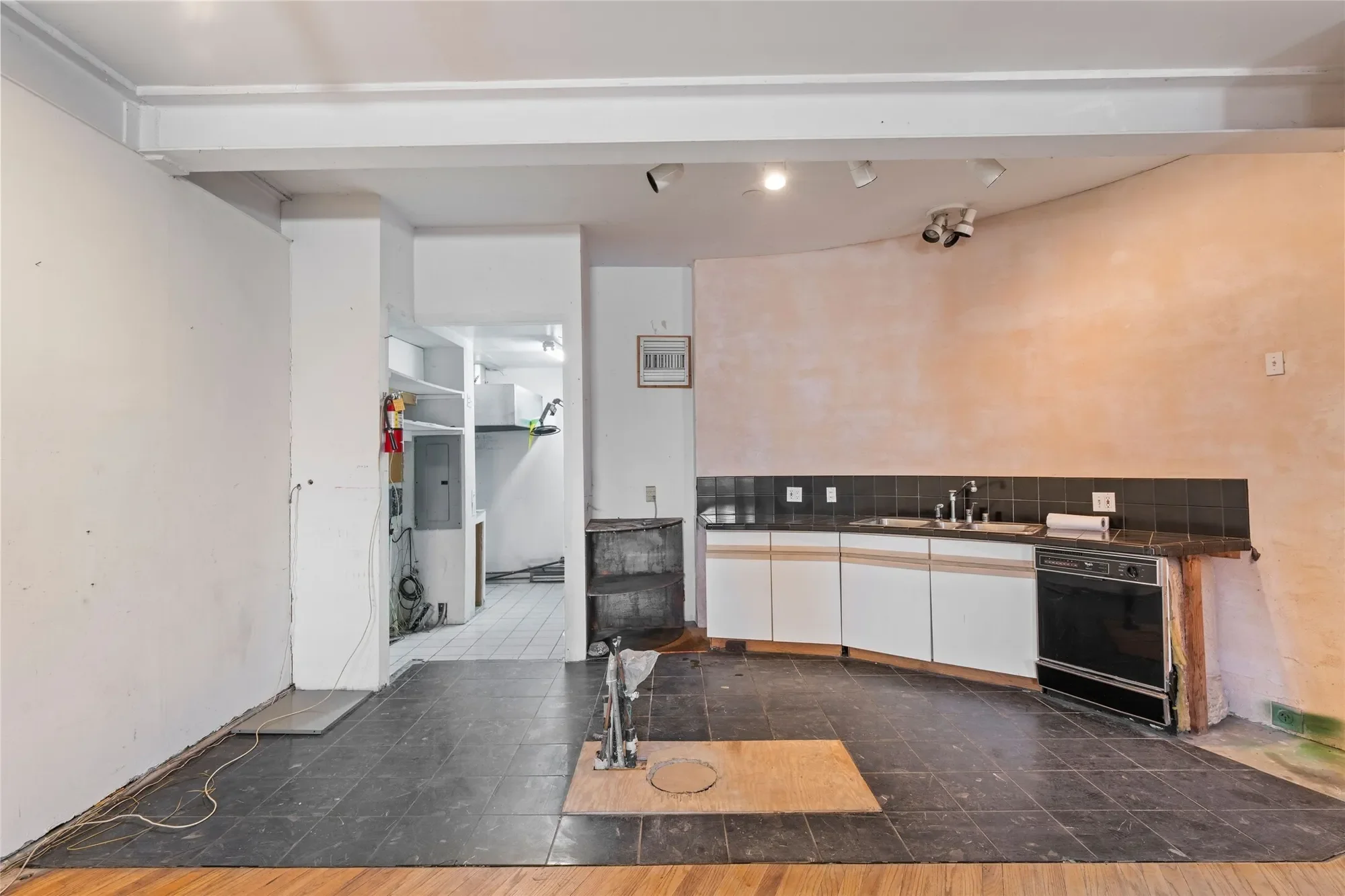 Gallery photo 5