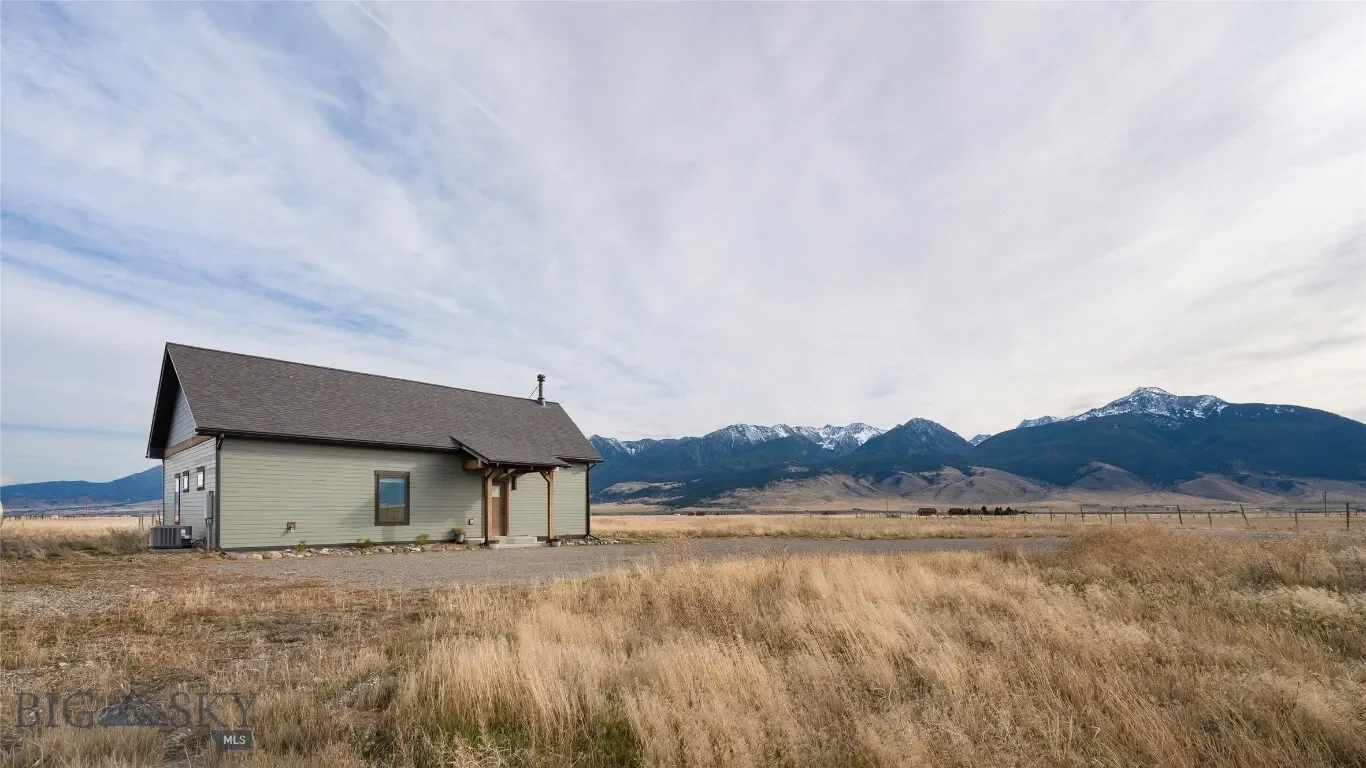138 Inverness, Livingston, Montana, United States. - Photo 63