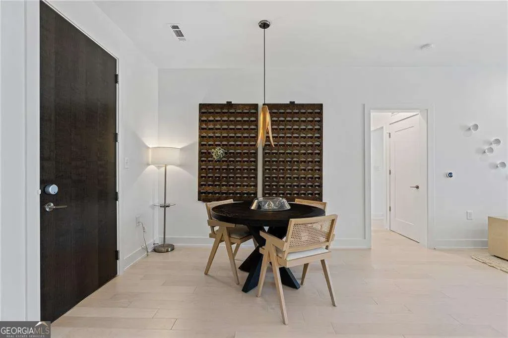 Gallery photo 2