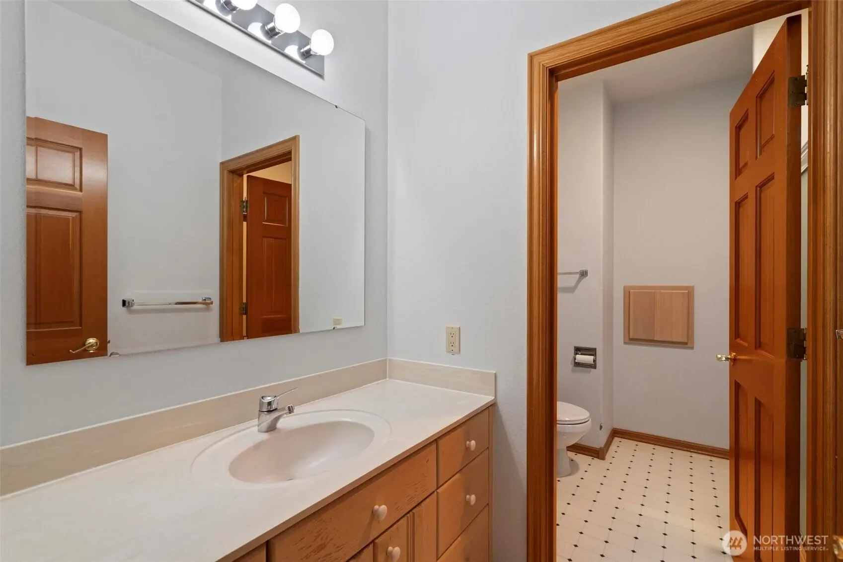 270 SE Valley View Way, Chehalis, WA 98532, Chehalis, Washington, United States. - Photo 15