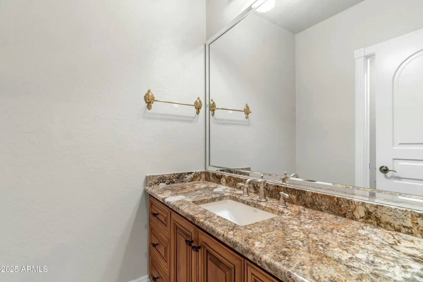 9869 E DAVENPORT Drive, Scottsdale, Arizona, United States. - Photo 32
