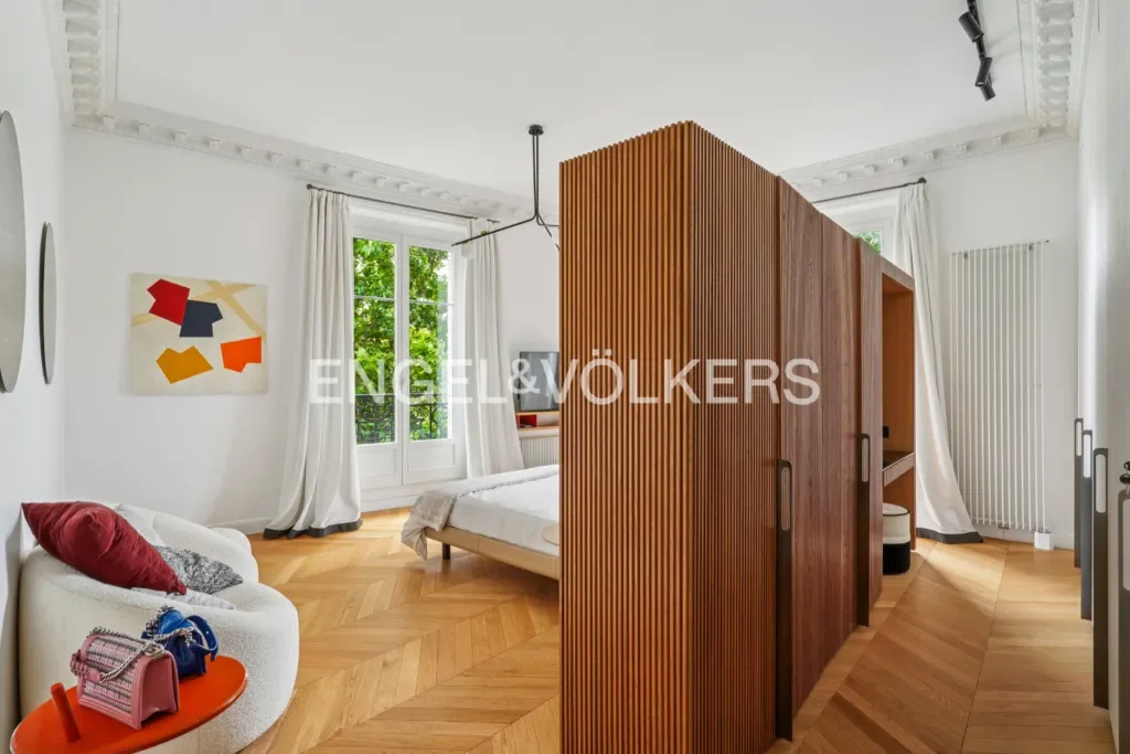 Gallery photo 10