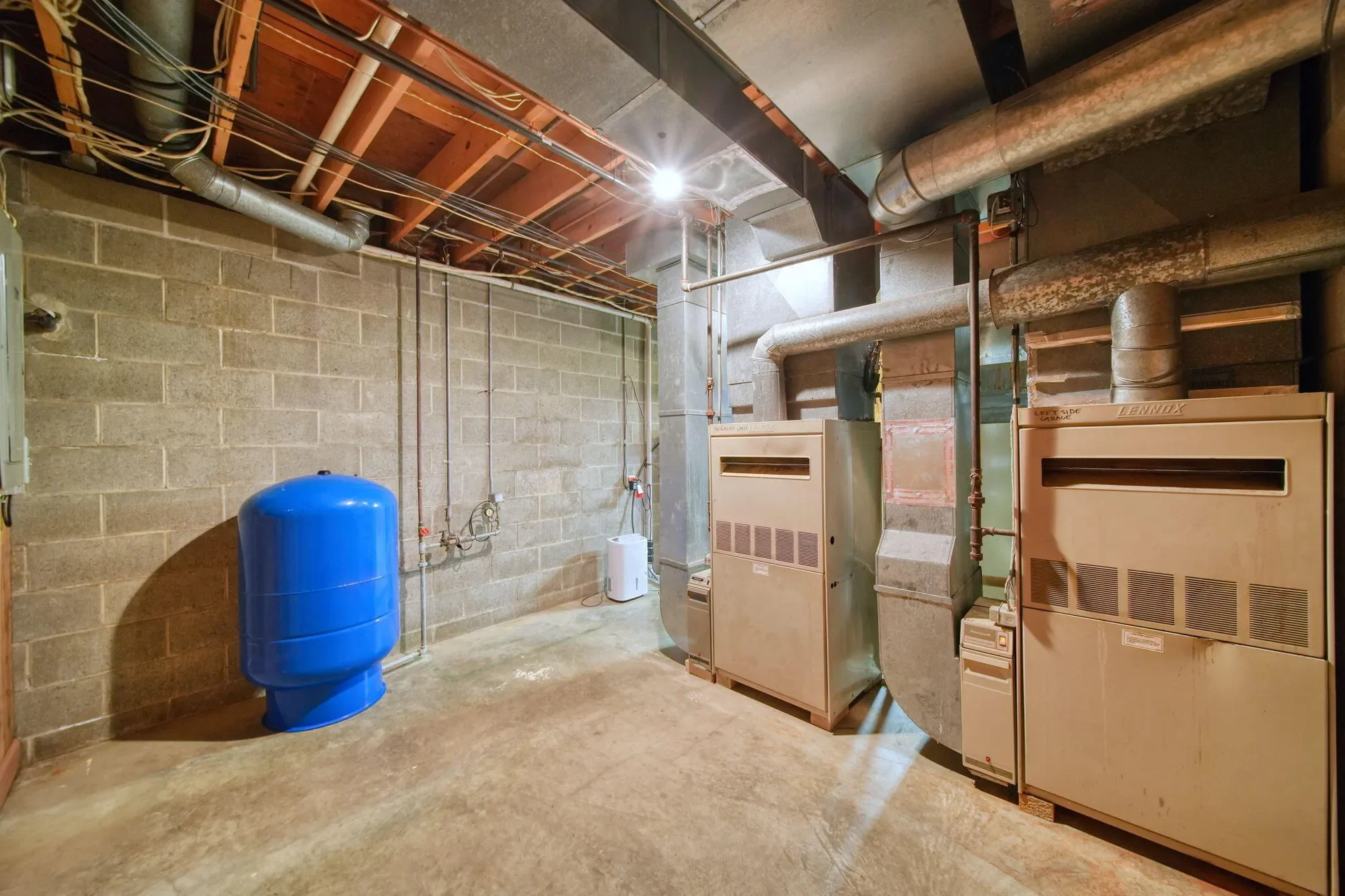 1111 N Lake Pleasant Road, Hillsdale, MI 49242, Hillsdale, Michigan, United States. - Photo 49