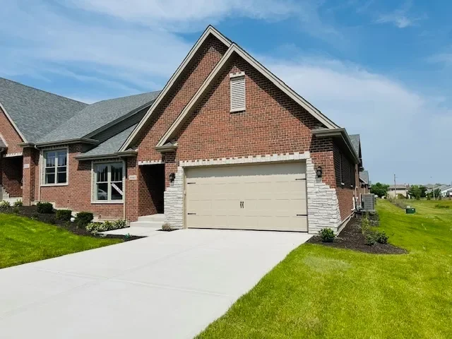19503 TRAMORE Lane, Mokena, Illinois, United States. - Hero Image