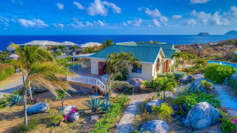 Spanish Town, Virgin Gorda, British Virgin Islands. - Photo 3