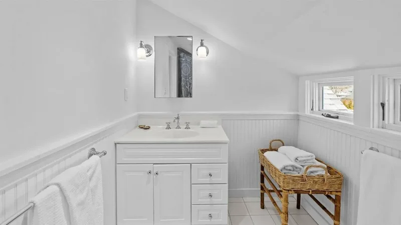 44 Beach Lane, Westhampton Beach, New York, United States. - Photo 32