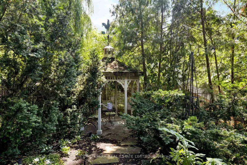 69 Otter Crescent, Toronto, Ontario, Canada. - Photo 21