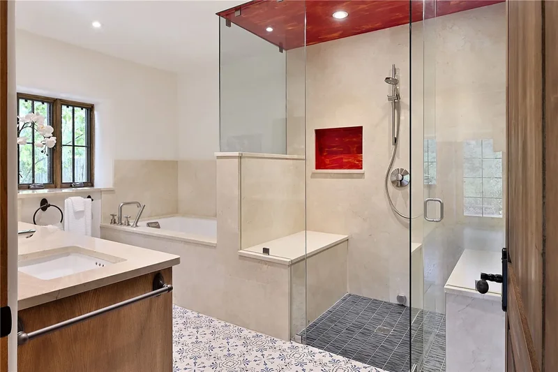 1678 & 1682 Cerro Gordo Road, Santa Fe, NM 87501, Santa Fe, New Mexico, United States. - Photo 15