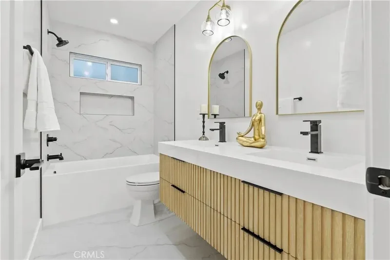 10534 Colebrook, Los Angeles, California, United States. - Photo 25